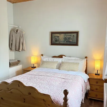 Dom wakacyjny Comfortable In Quiet Coastal Community *